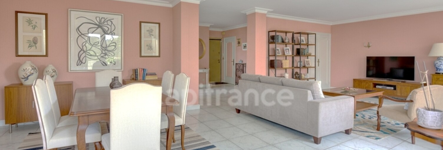 Appartement 5 Pièces 158 m² à vendre à Saint-Étienne (42000)