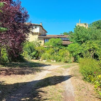 Maison 9 pièces 399000 €