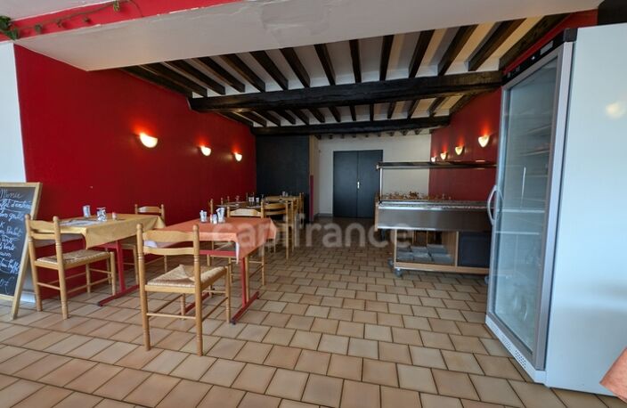 Fonds de commerce + Murs commerciaux à vendre JAVRON LES CHAPELLES (53)- MAYENNE — photo 3