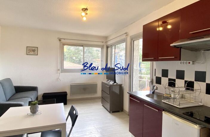 STUDIO MEUBLE AVEC BALCON ET VUE DEGAGEE A VERNET LES BAINS — photo 3
