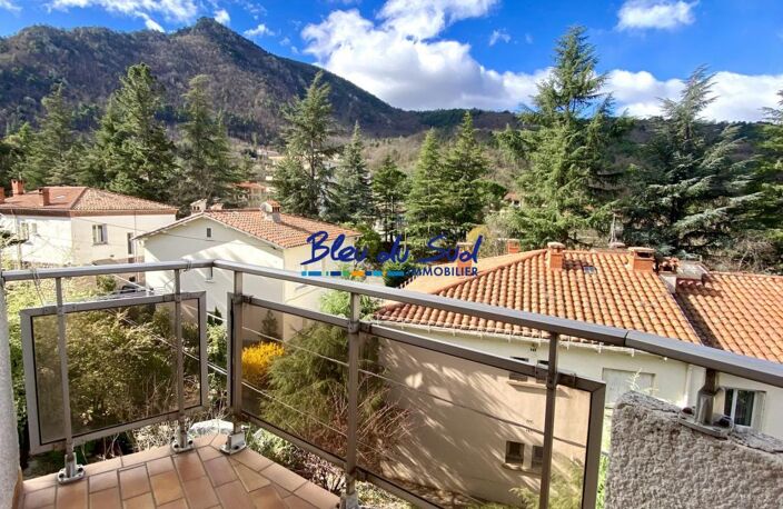 STUDIO MEUBLE AVEC BALCON ET VUE DEGAGEE A VERNET LES BAINS — photo 4