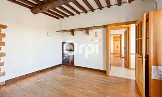 Maison 5 Pièces 125 m² à louer à Les Halles (69610)