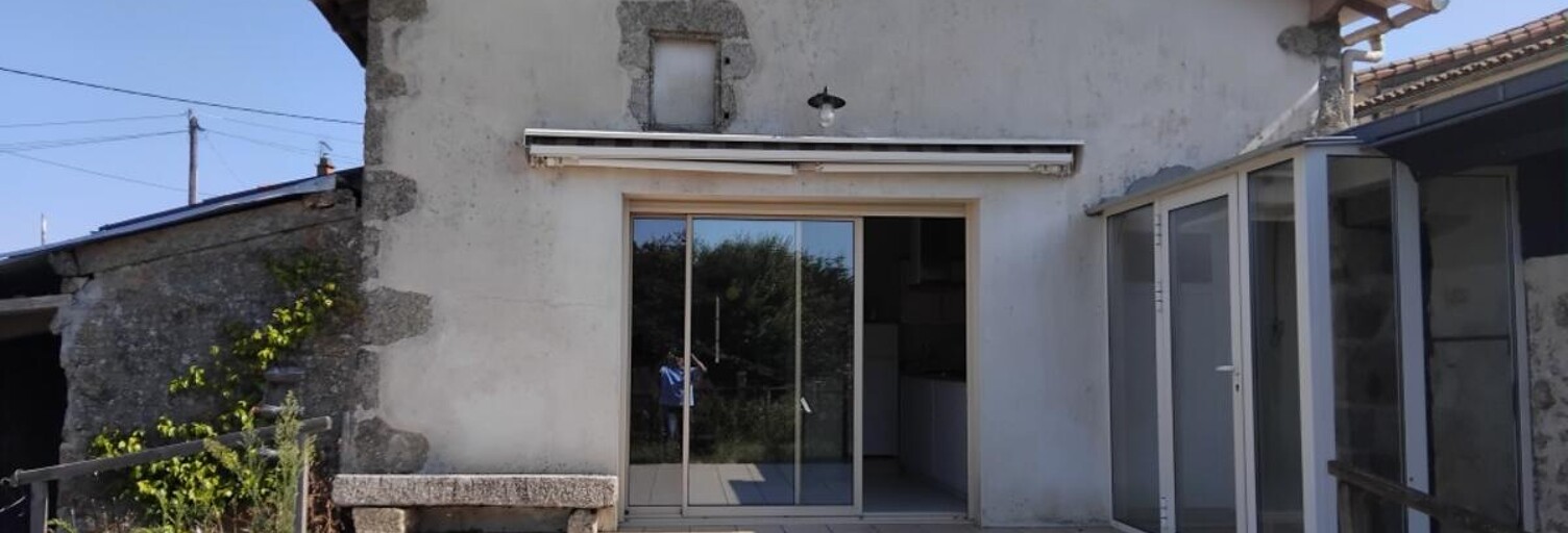 Maison 5 Pièces 117 m² à vendre à Pougne-Hérisson (79130)