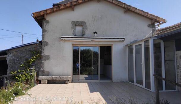 Villa / Maison 5 pièces  à vendre Pougne-Hérisson 79130