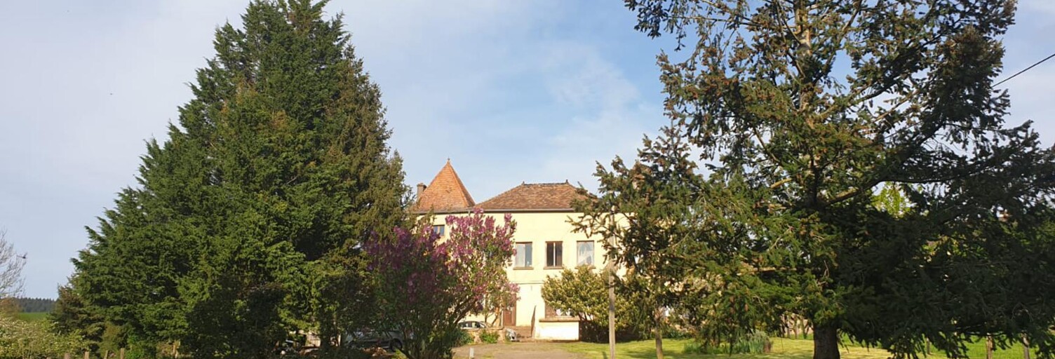 Maison 8 Pièces 243 m² à vendre à Cluny (71250)