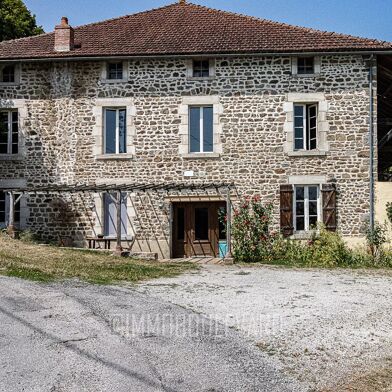 Maison 10 pièces 311800 €