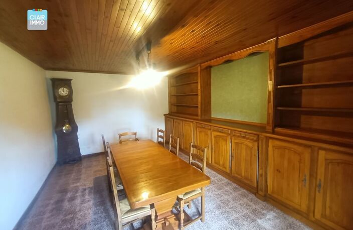 A BIZIAT PROCHE MACON ET BOURG-EN-BRESSE FERME 5 PIECES SUR — photo 3