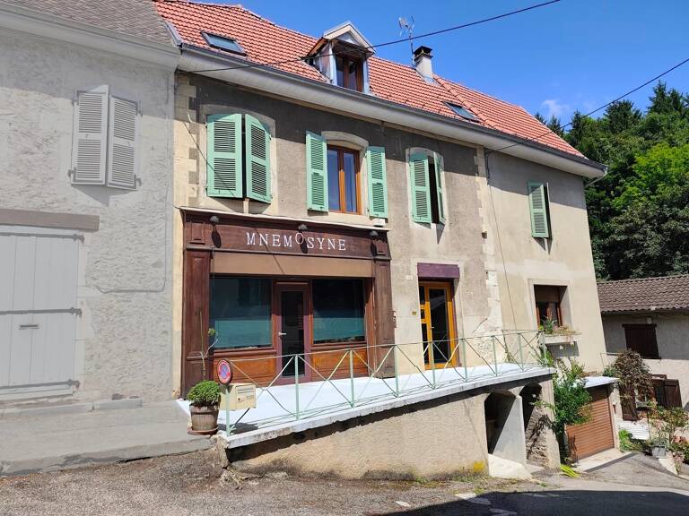 EXCLUSIVITÉ - MAISON BOURGEOISE EN CŒUR DE VILLAGE — photo 1