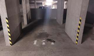 Garage   m² à vendre à Tours (37000)