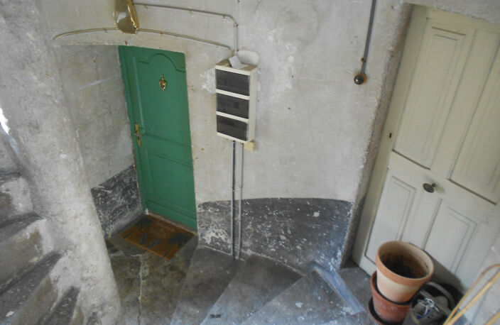 Appartement en duplex avec cour intérieur, garages à Thiers — photo 3