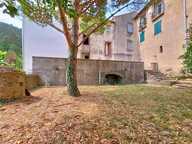 Maison de village avec terrasse, jardin, caves, garage et grenier aménageable  136 m² habitables | Produit coup de cœur dans un cadre unique — photo 4