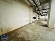 Garage   — photo 4