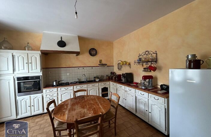 Vente maison 4 pièces 127 m² Le Blanc (36300) — photo 2