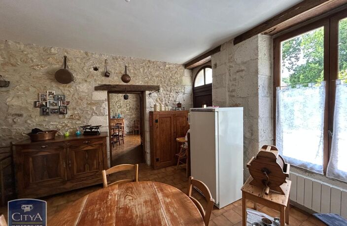 Vente maison 4 pièces 127 m² Le Blanc (36300) — photo 3