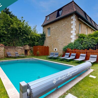 Commerce 10 pièces 695000 €