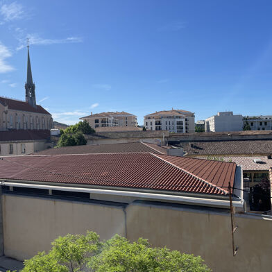 Appartement 4 pièces 220000 €