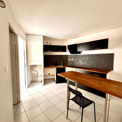 Appartement 3 pièces 270000 €