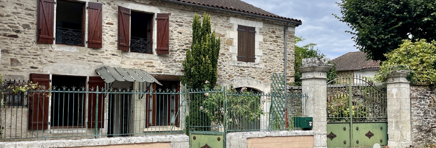 Maison 5 Pièces 130 m² à vendre à Mialet (24450)