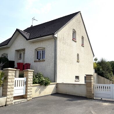 Maison 7 pièces 349900 €