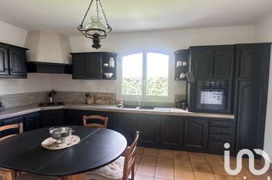 Maison 5 pièces 665400 €