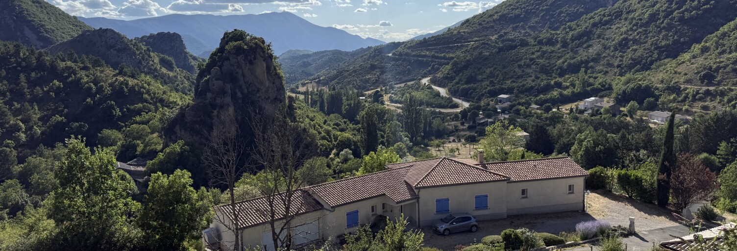 Maison 5 Pièces 143 m² à vendre à Barret-de-Lioure (26570)