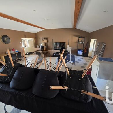 Immeuble  320000 €