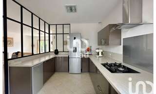 Maison 5 Pièces 146 m² à vendre à Ambarès-et-Lagrave (33440)