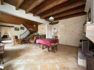 Maison en pierre de 3 pièces principales — photo 2