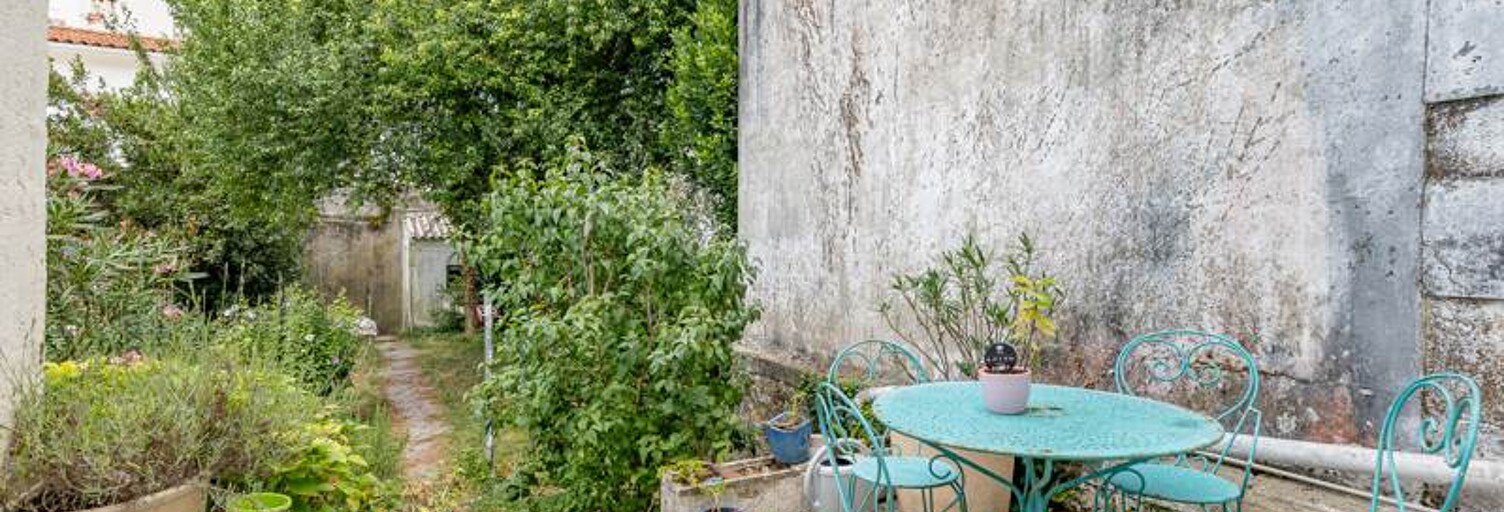 Maison 4 Pièces 79 m² à vendre à Saintes (17100)