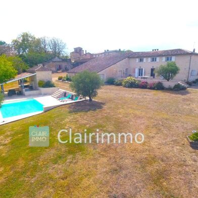 Maison 8 pièces 449000 €