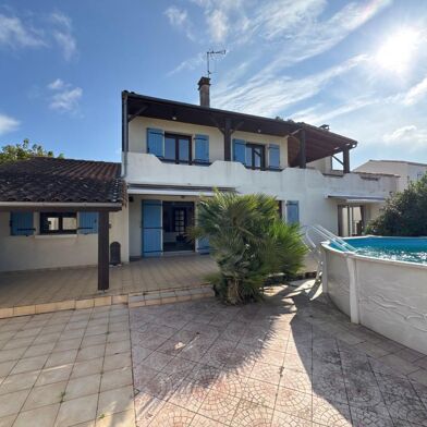 Maison 6 pièces 470250 €