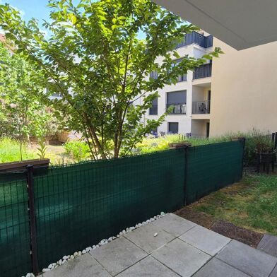 Appartement 3 pièces 275000 €