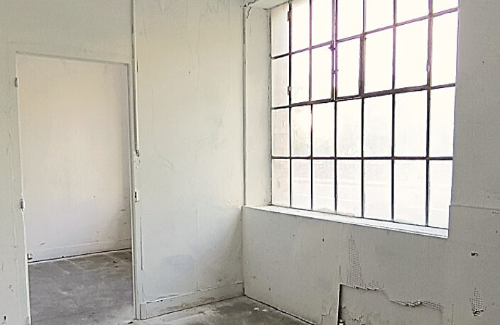 Bâtiment avec 4 appartements - secteur Thiers - proche sortieA89 – La Monnerie (63650) — photo 2
