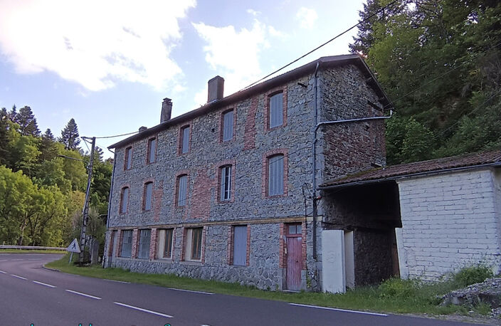 Bâtiment avec 4 appartements - secteur Thiers - proche sortieA89 – La Monnerie (63650) — photo 4