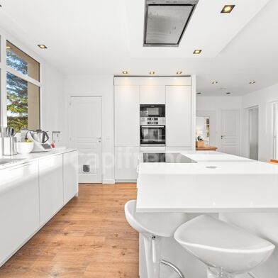 Maison 6 pièces 1350000 €