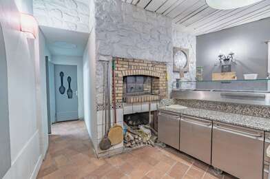 Commerce 10 pièces 111000 €