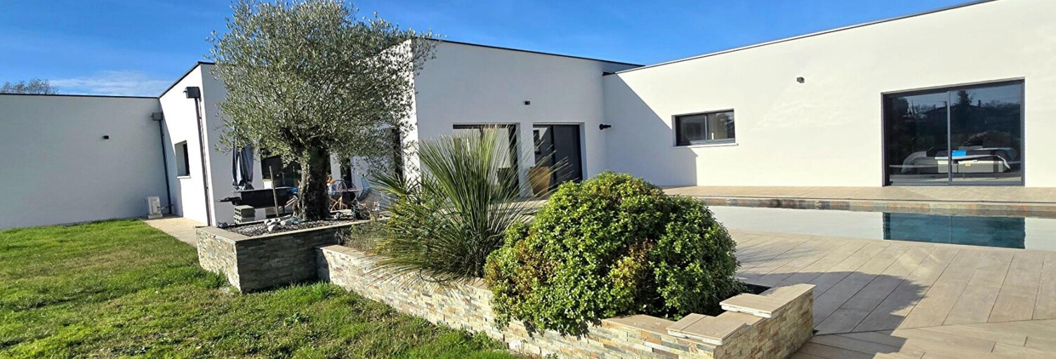 Maison 6 Pièces 194 m² à vendre à Le Pizou (24700)