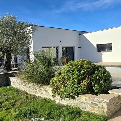 Maison 6 pièces 499000 €
