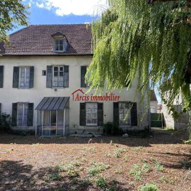 Maison 9 pièces 225000 €
