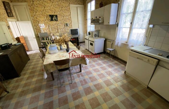 Vente maison 9 pièces 240 m² Arcis-sur-Aube (10700) — photo 4