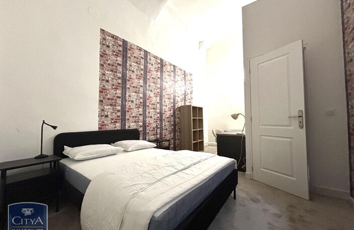 Location appartement 1 pièce 17 m² à Chambéry (73000) — photo 2