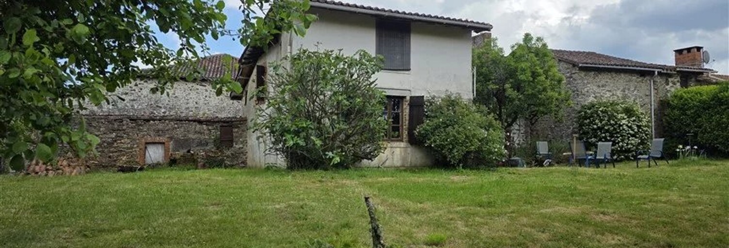 Maison 10 Pièces  m² à vendre à Saint-Christophe (16420)