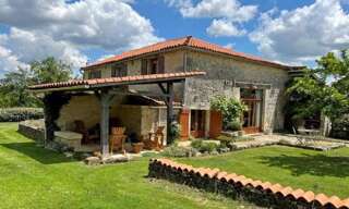 Maison 11 Pièces 270 m² à vendre à Cellefrouin (16260)