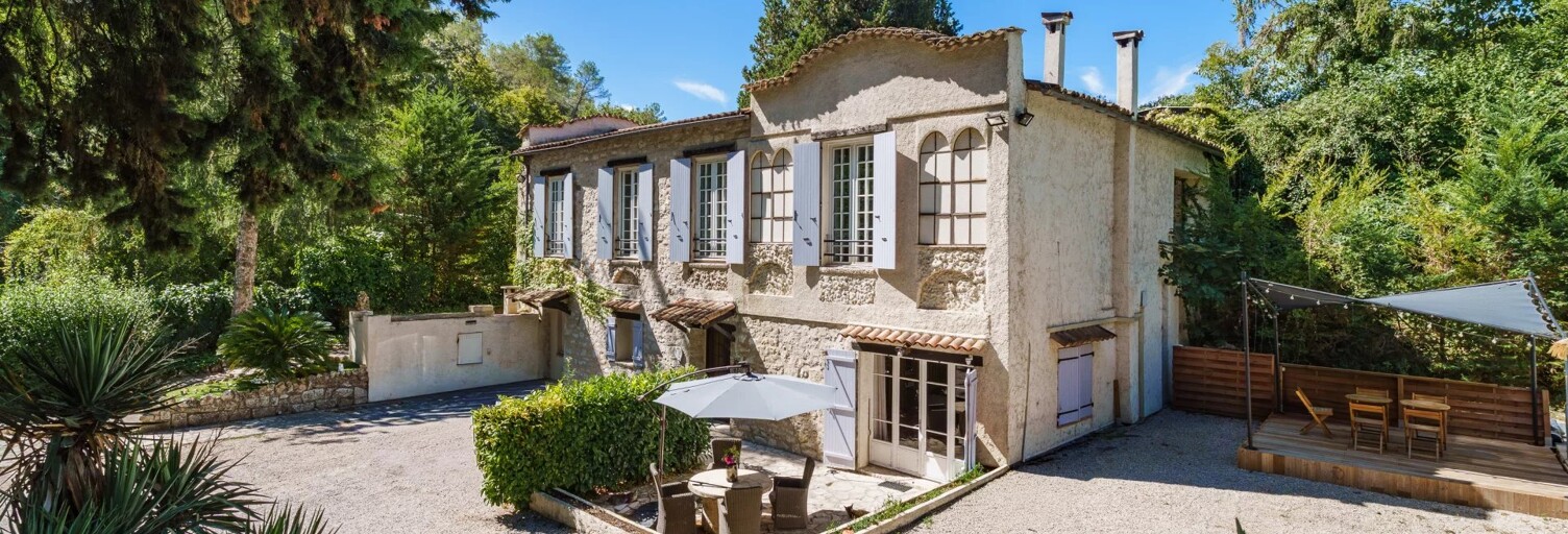 Maison 8 Pièces 235 m² à vendre à La Colle-sur-Loup (06480)