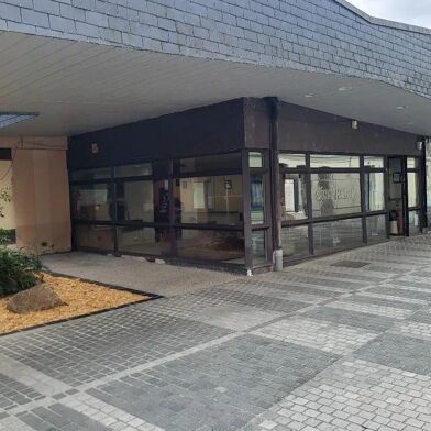 Commerce  147200 €