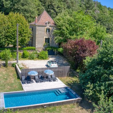 Maison 5 pièces 385000 €