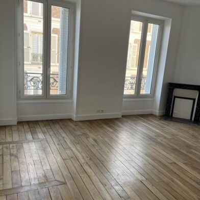 Appartement 2 pièces 970 €