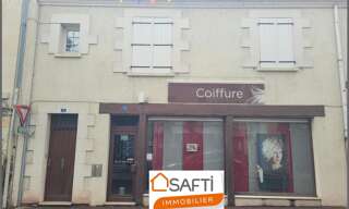 Bureau 5 Pièces 122 m² à louer à Descartes (37160)