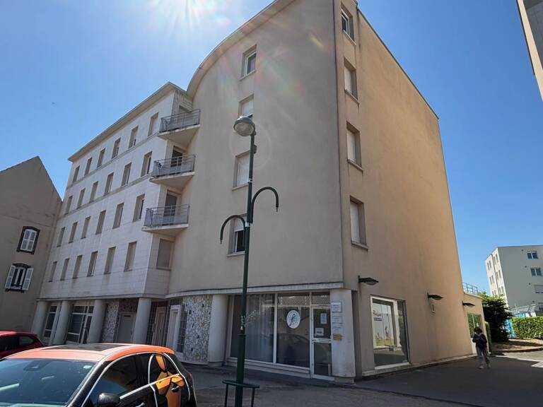 A LOUER - Appartement 2 pièces MAINVILLIERS — photo 1