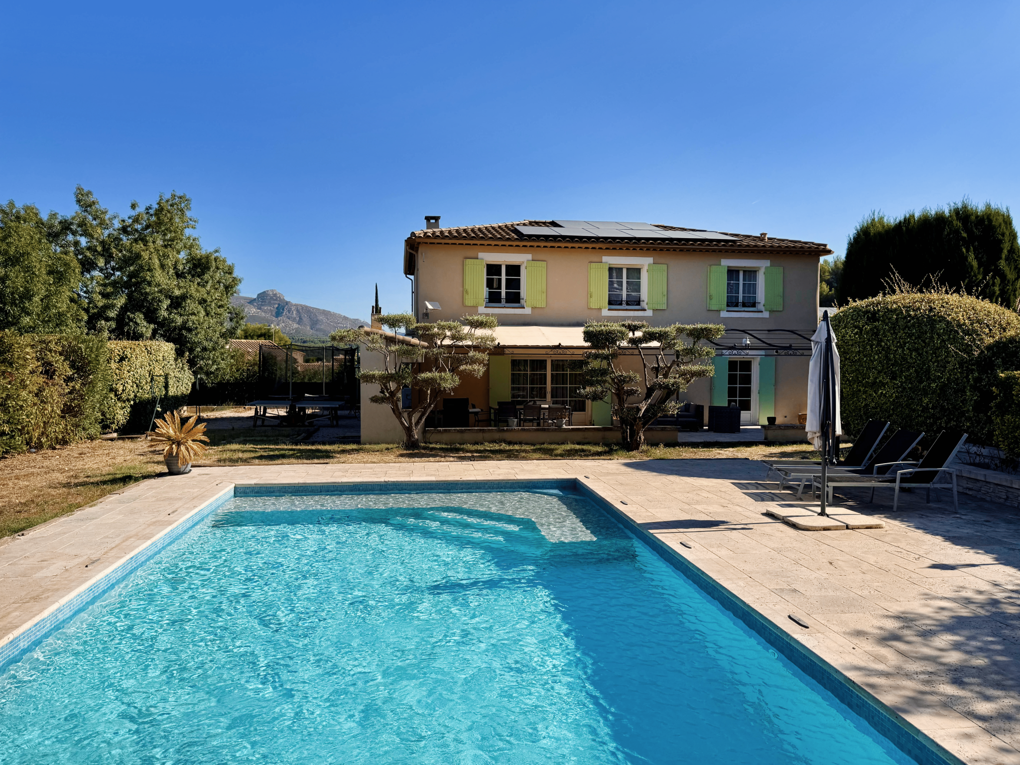 Villa / Maison  T5 à vendre Aubagne 13400